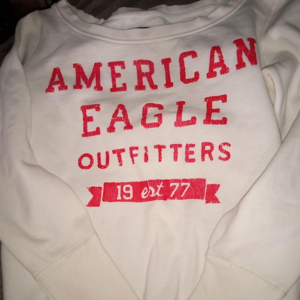 American eagle sweatshirt
